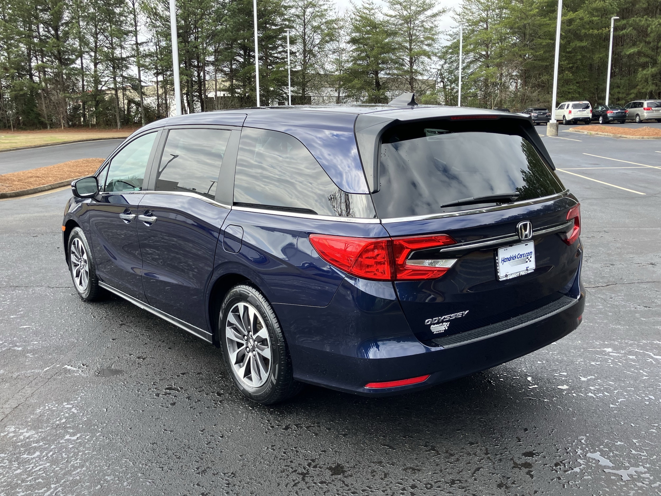 2023 Honda Odyssey EX-L Auto photo 3