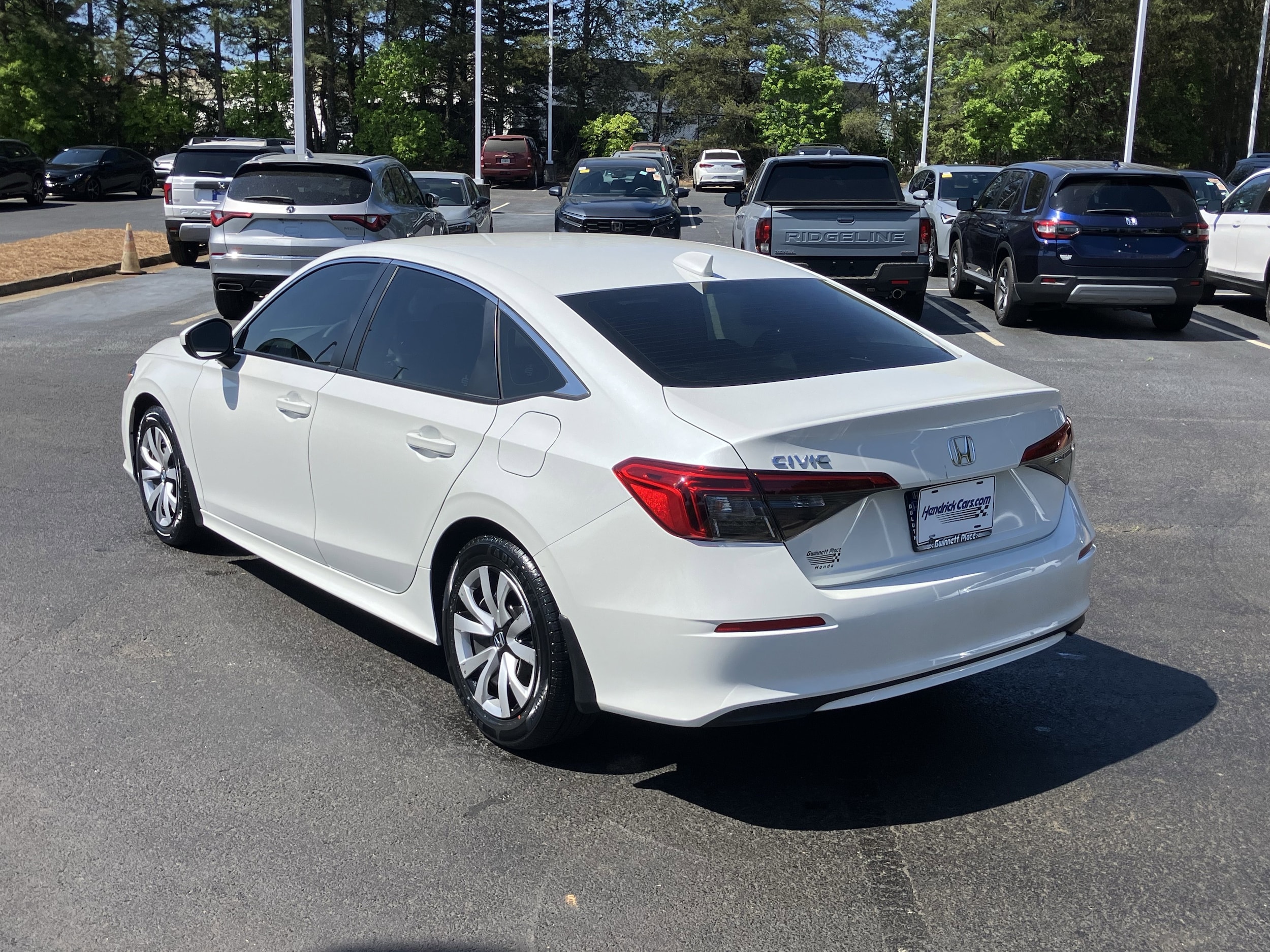 2023 Honda Civic LX CVT photo 3