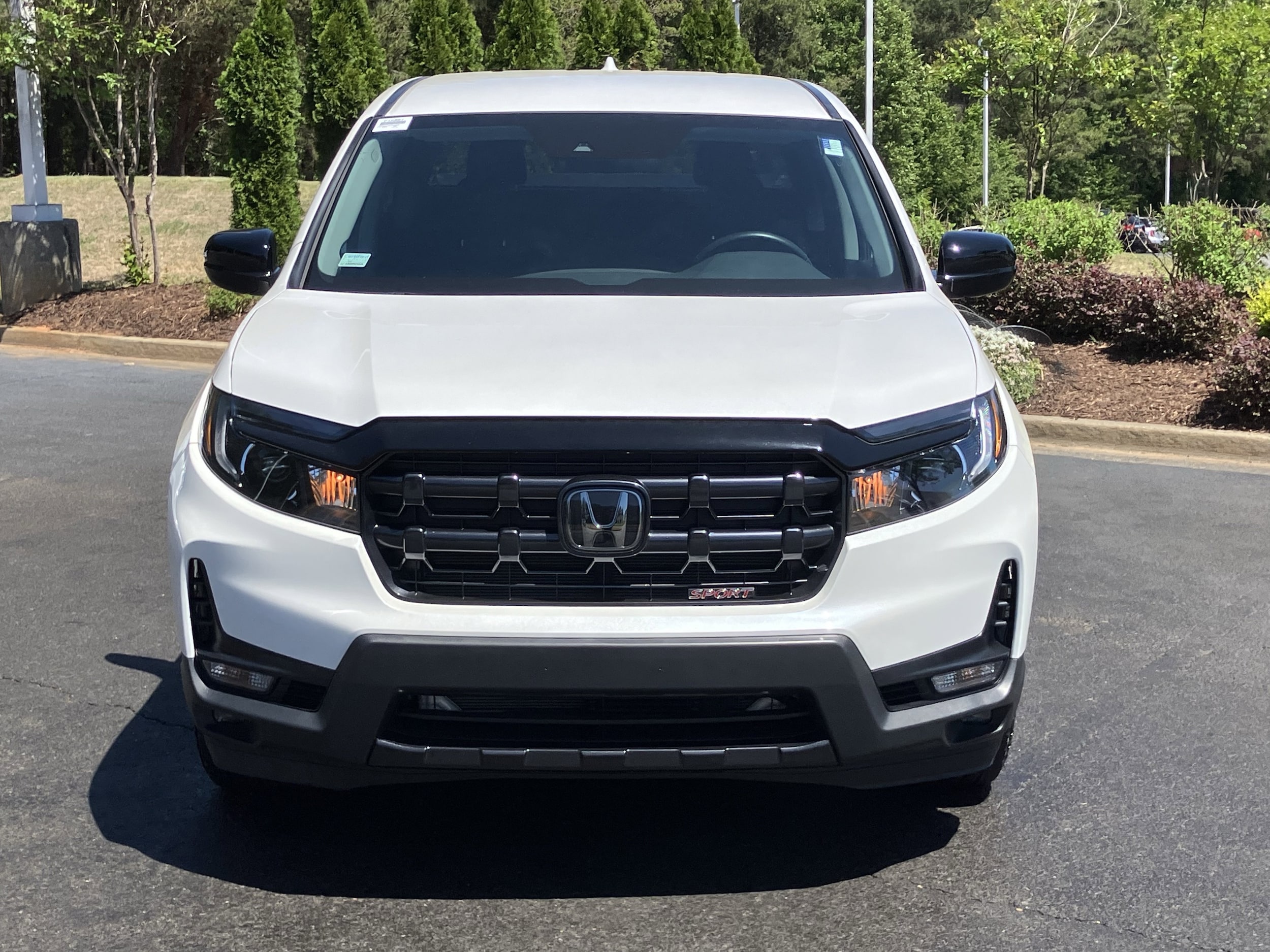 2025 Honda Ridgeline Sport AWD photo 2