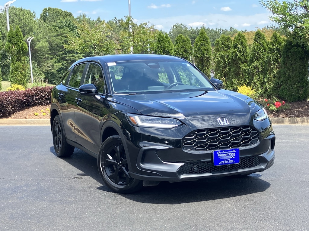 Used 2025 Honda HR-V LX 2WD CVT SUV