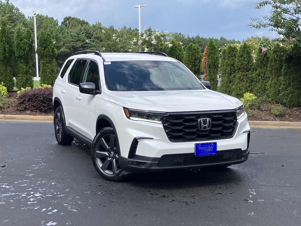Certified 2025 Honda Pilot Sport AWD SUV