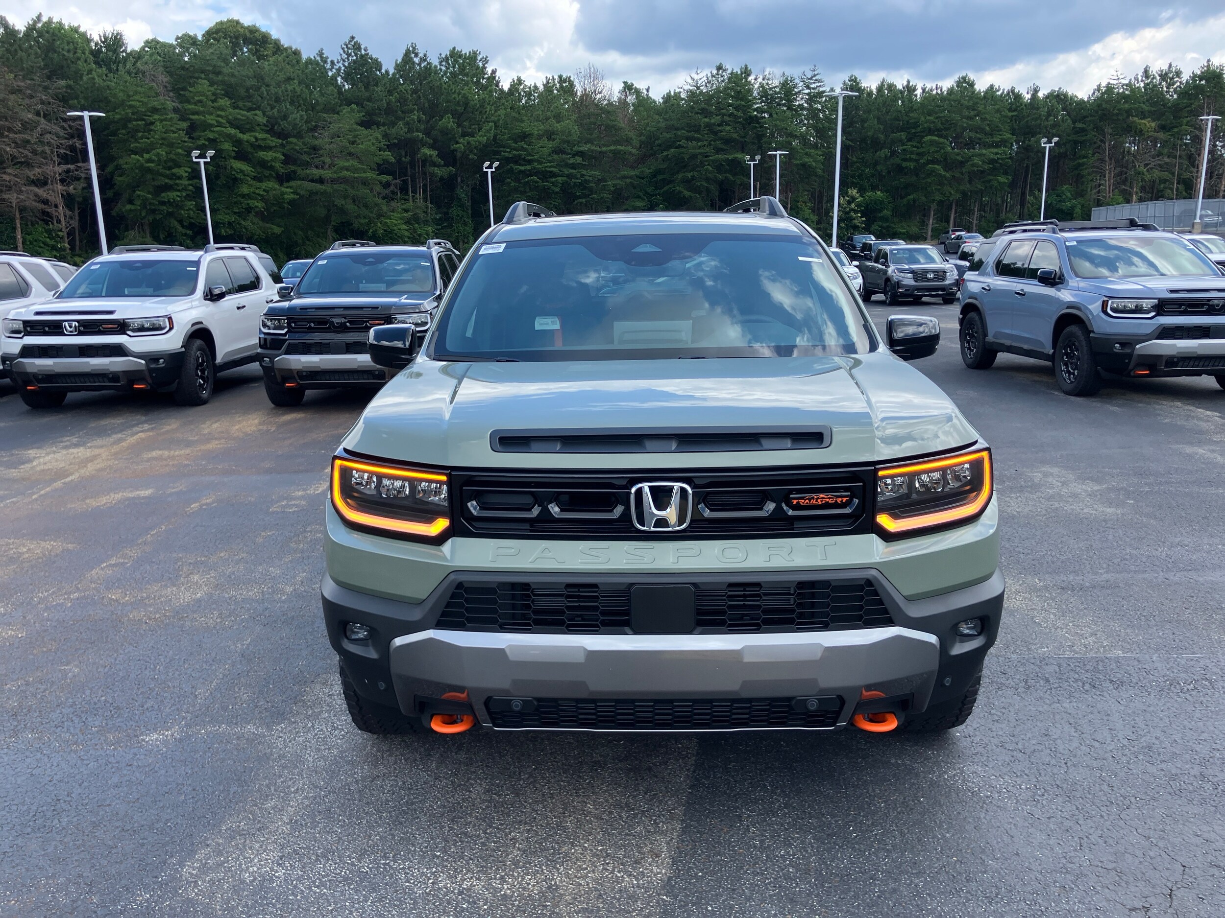 Honda Passport TrailSport AWD