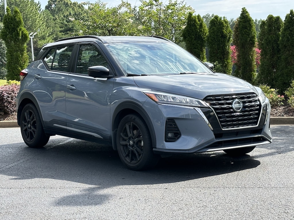 Used 2021 Nissan Kicks SR FWD SUV