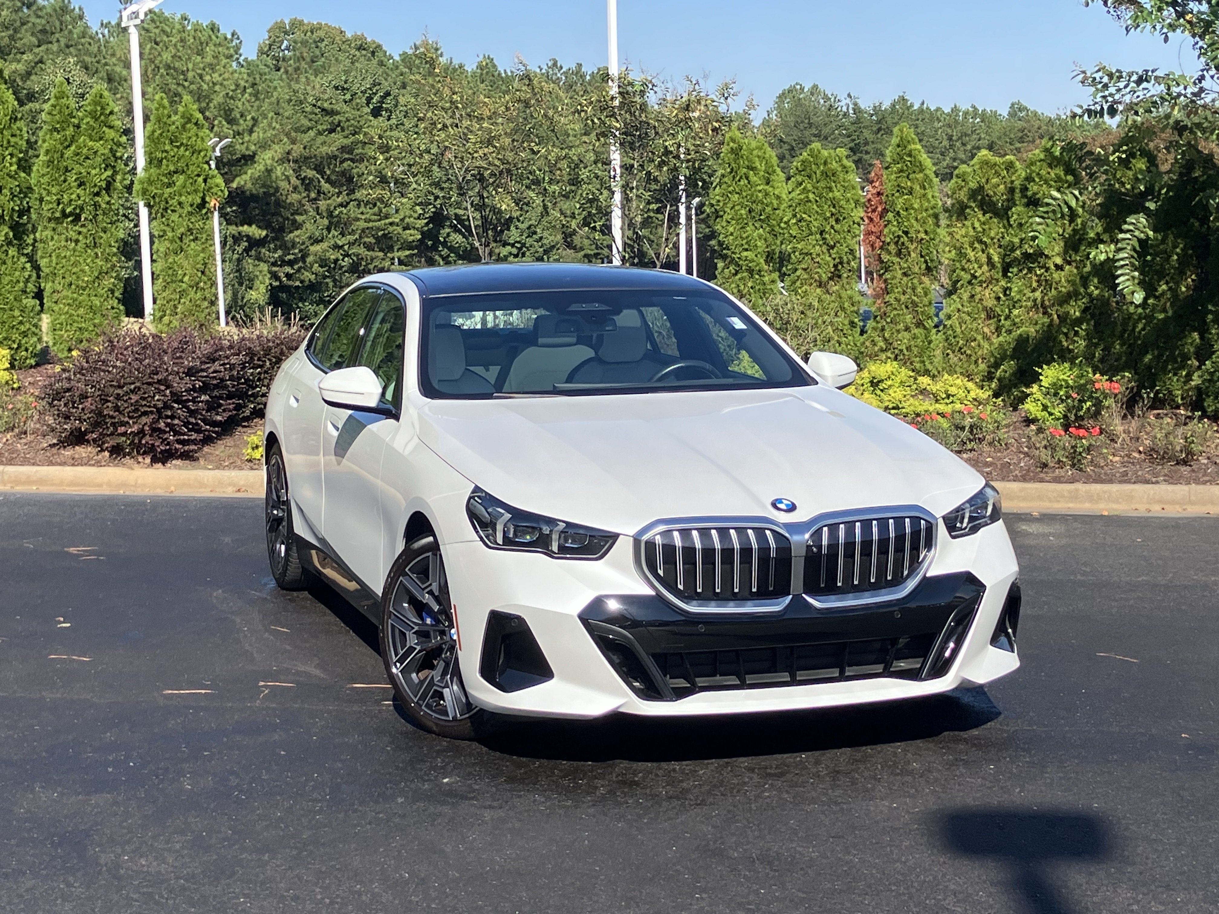 2024 BMW 5 Series 530i Sedan Sedan