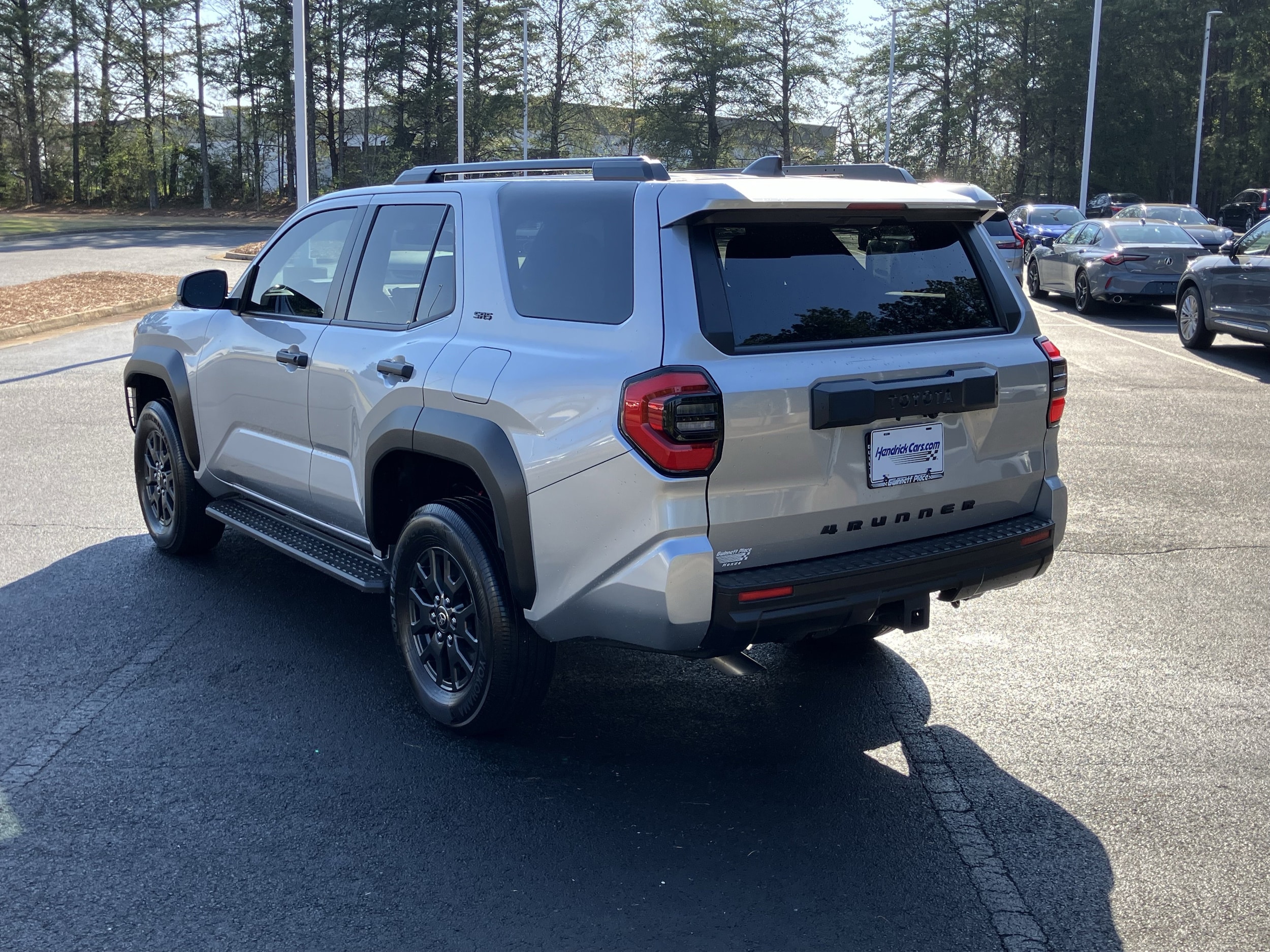 2025 Toyota 4Runner SR5 4WD photo 6