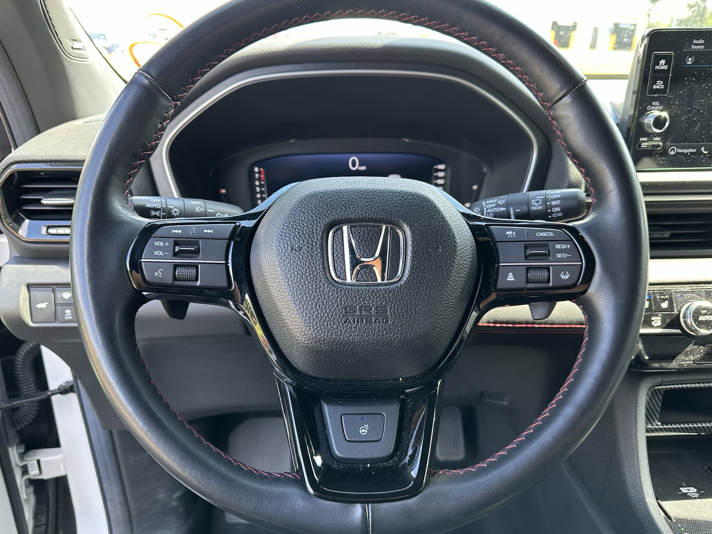 2025 Honda Pilot Black Edition AWD photo 6