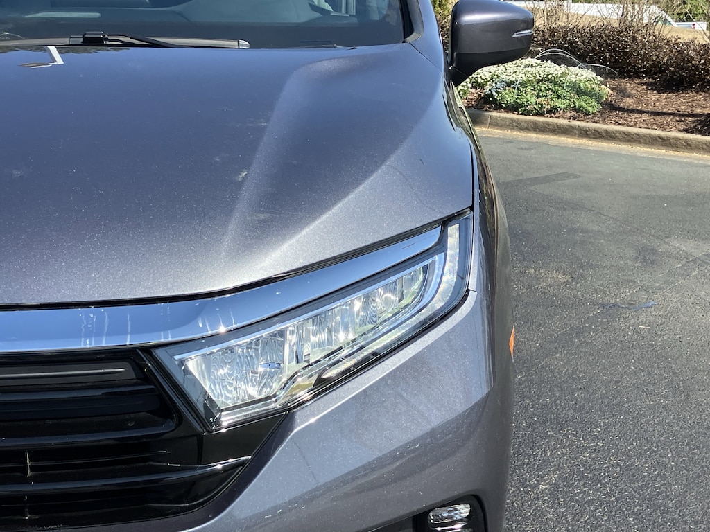 Certified 2023 Honda Odyssey Touring Auto Minivan