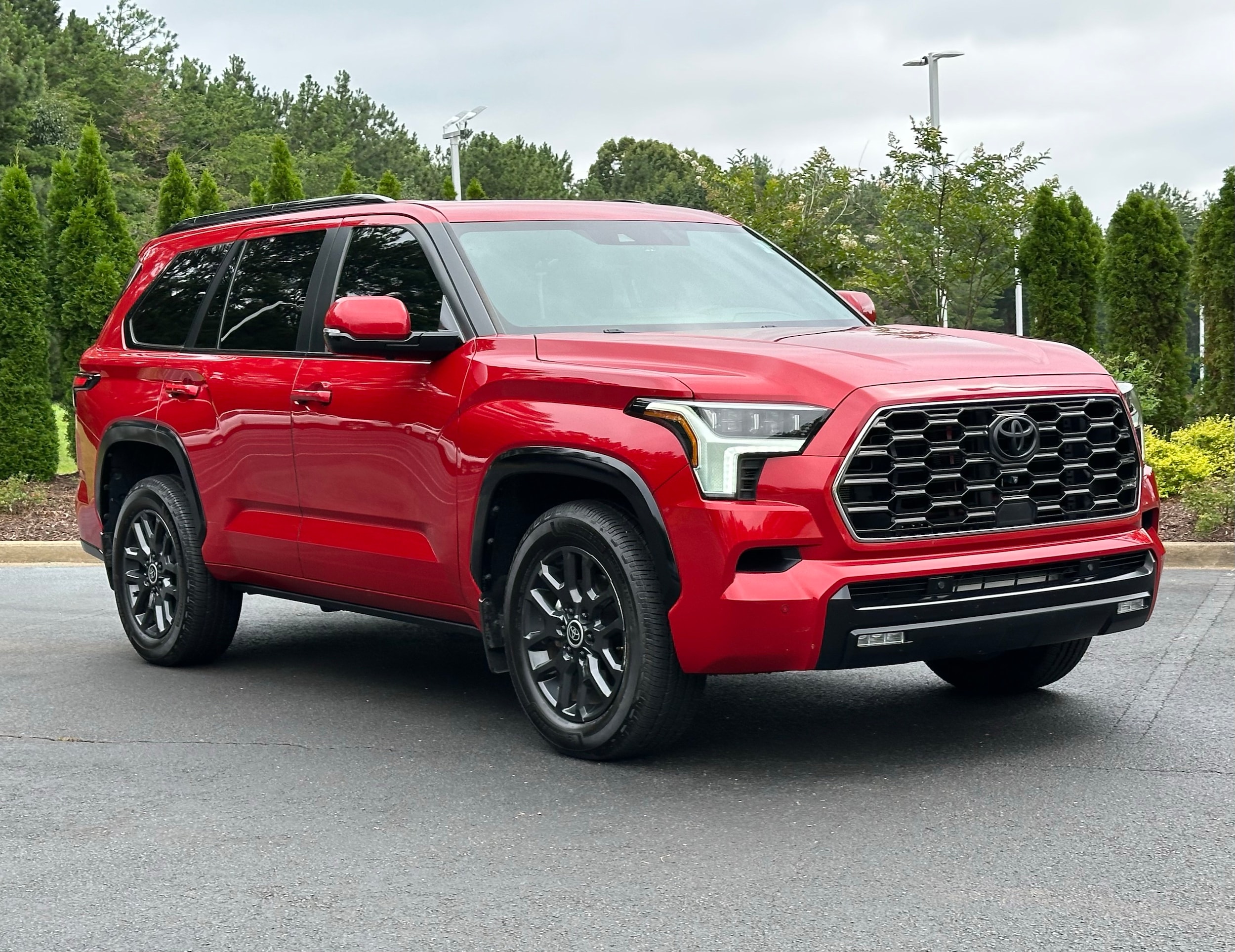 Toyota Sequoia Platinum 4WD