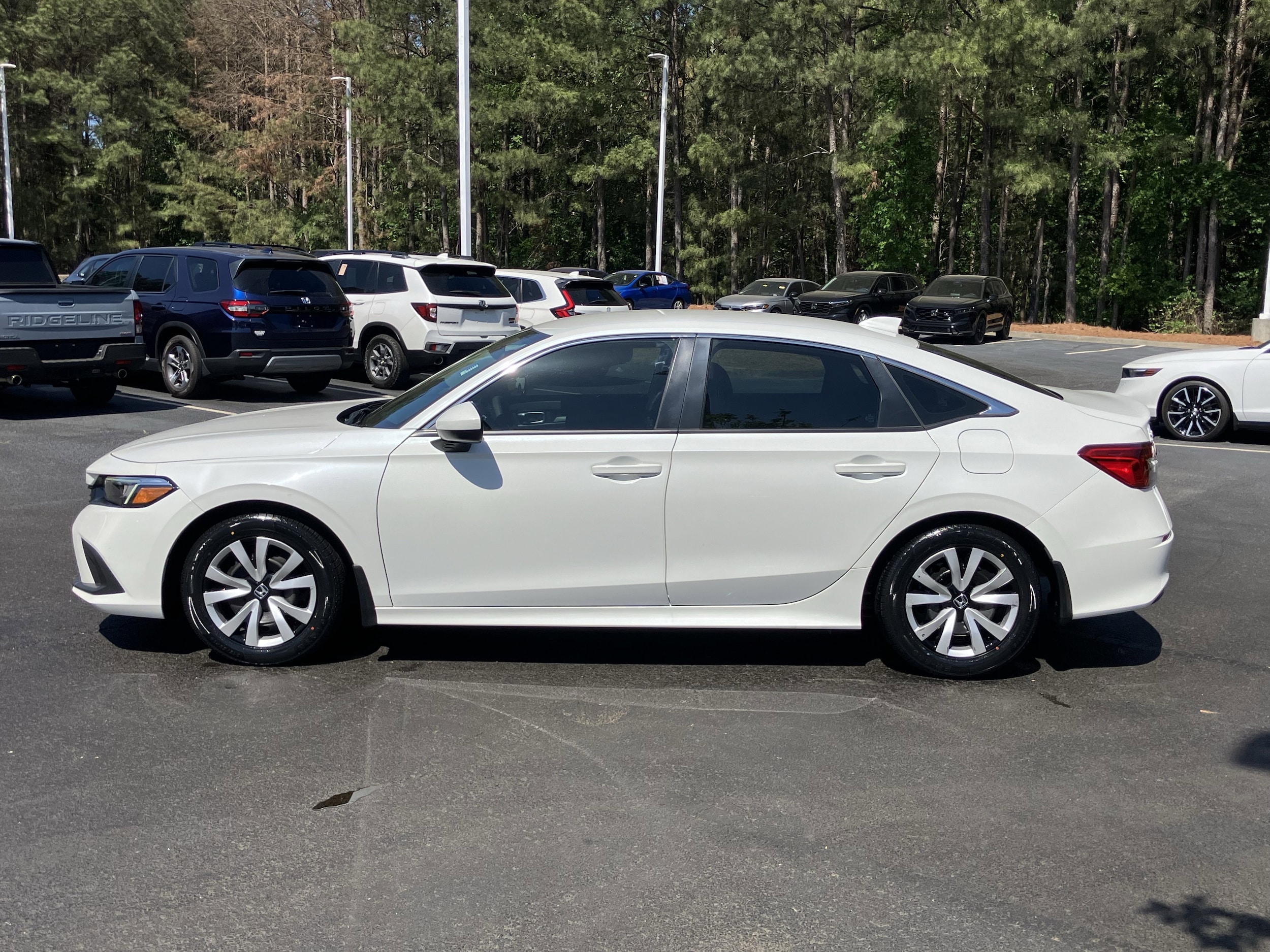 2023 Honda Civic LX CVT photo 6