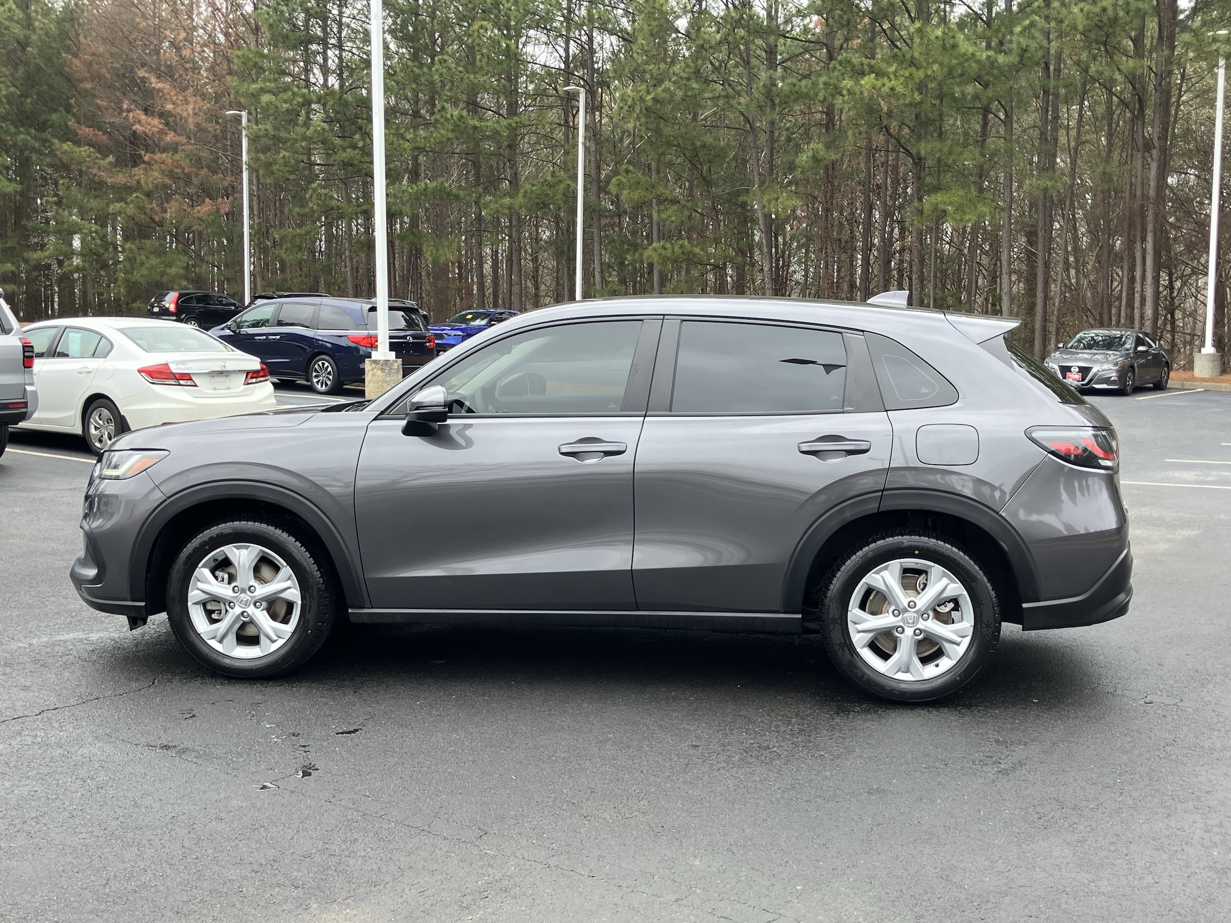 2025 Honda HR-V LX 2WD CVT photo 6