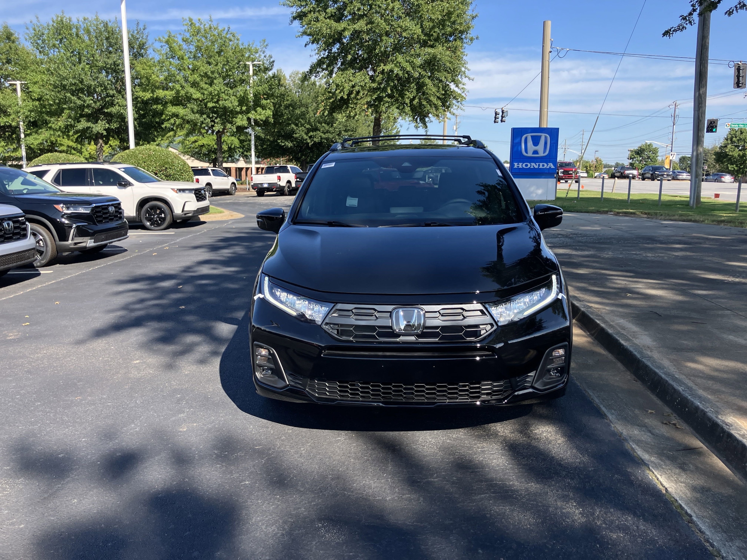 2026 Honda Odyssey Sport-L Auto photo 2