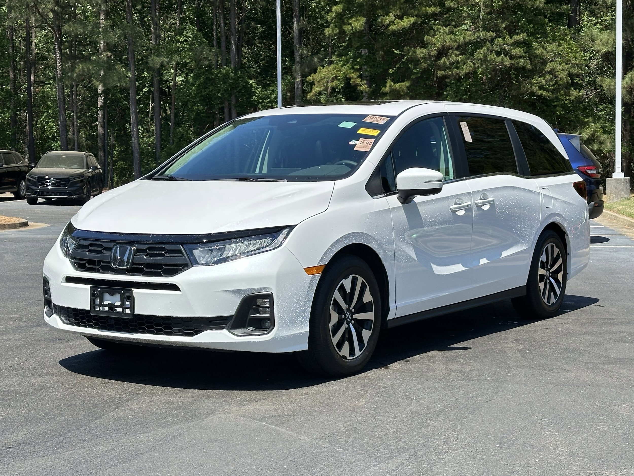 2026 Honda Odyssey EX-L Auto photo 4
