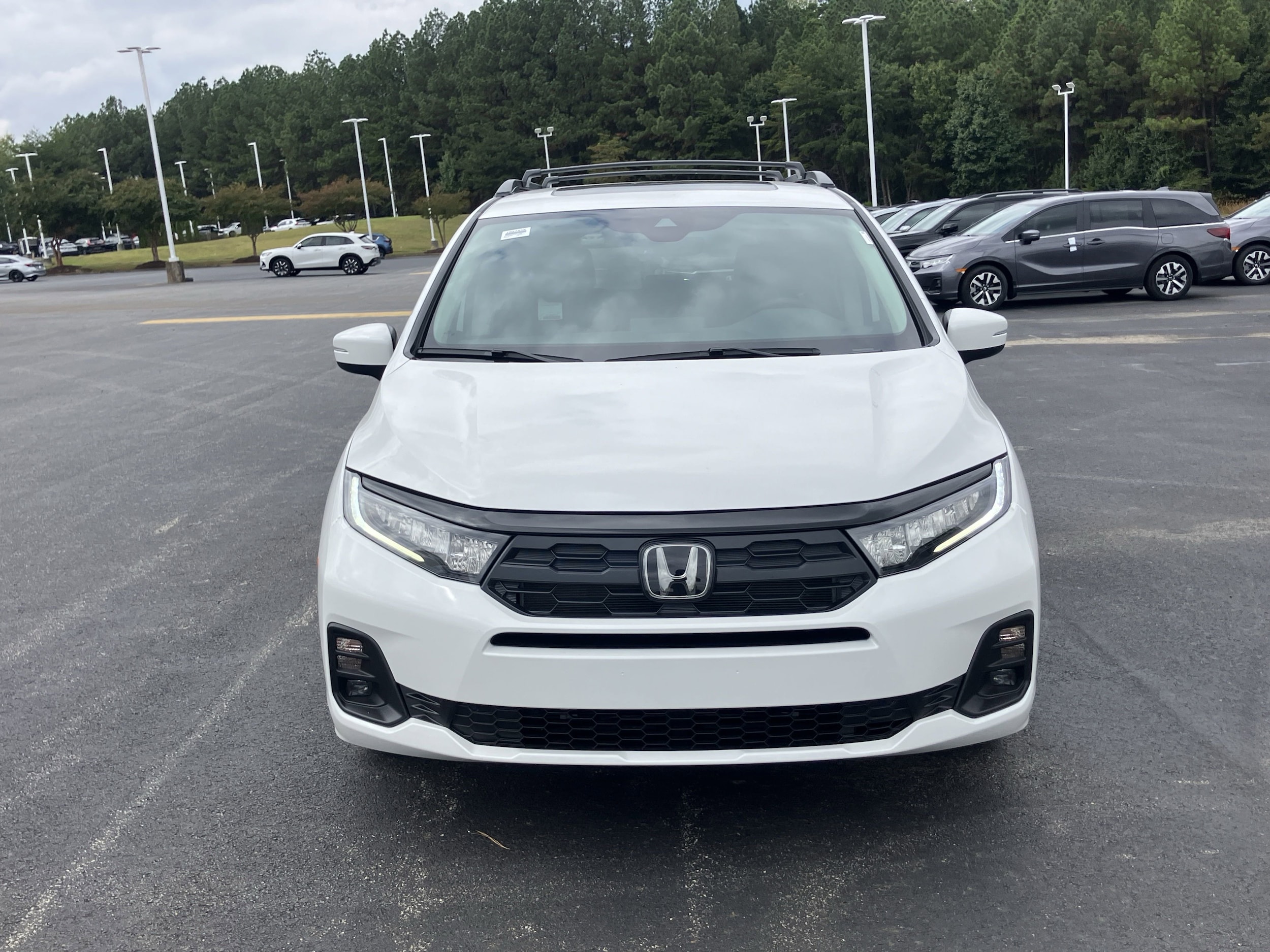 2026 Honda Odyssey EX-L Auto photo 2