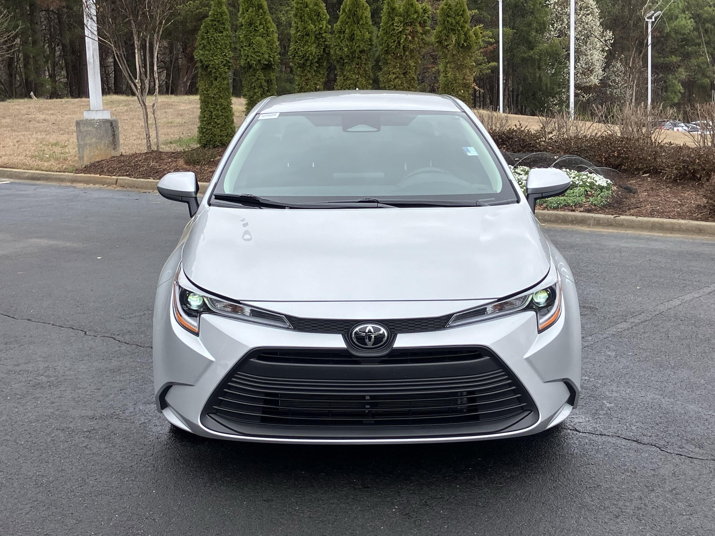 2026 Toyota Corolla LE CVT photo 2
