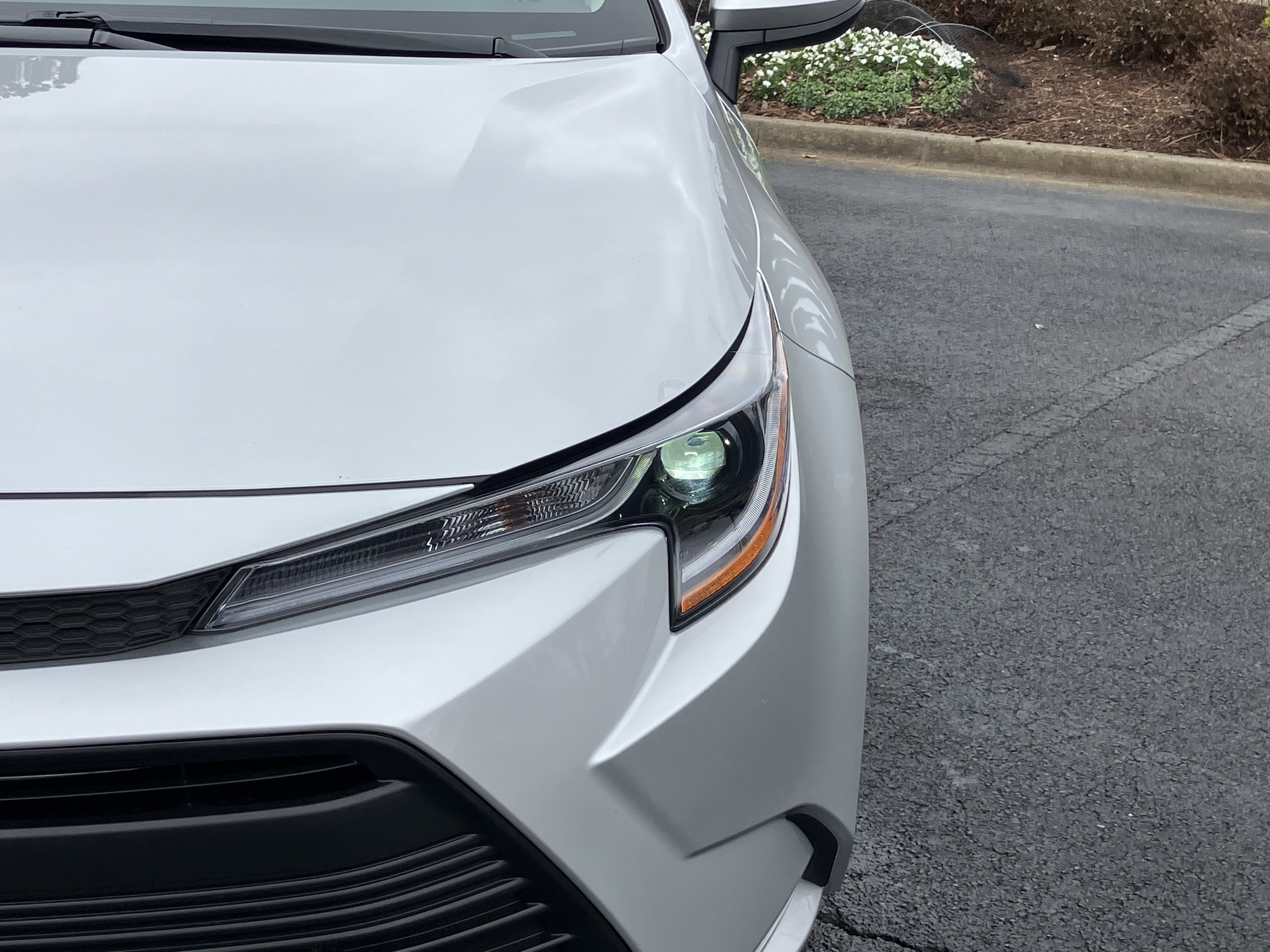 2026 Toyota Corolla LE CVT photo 4