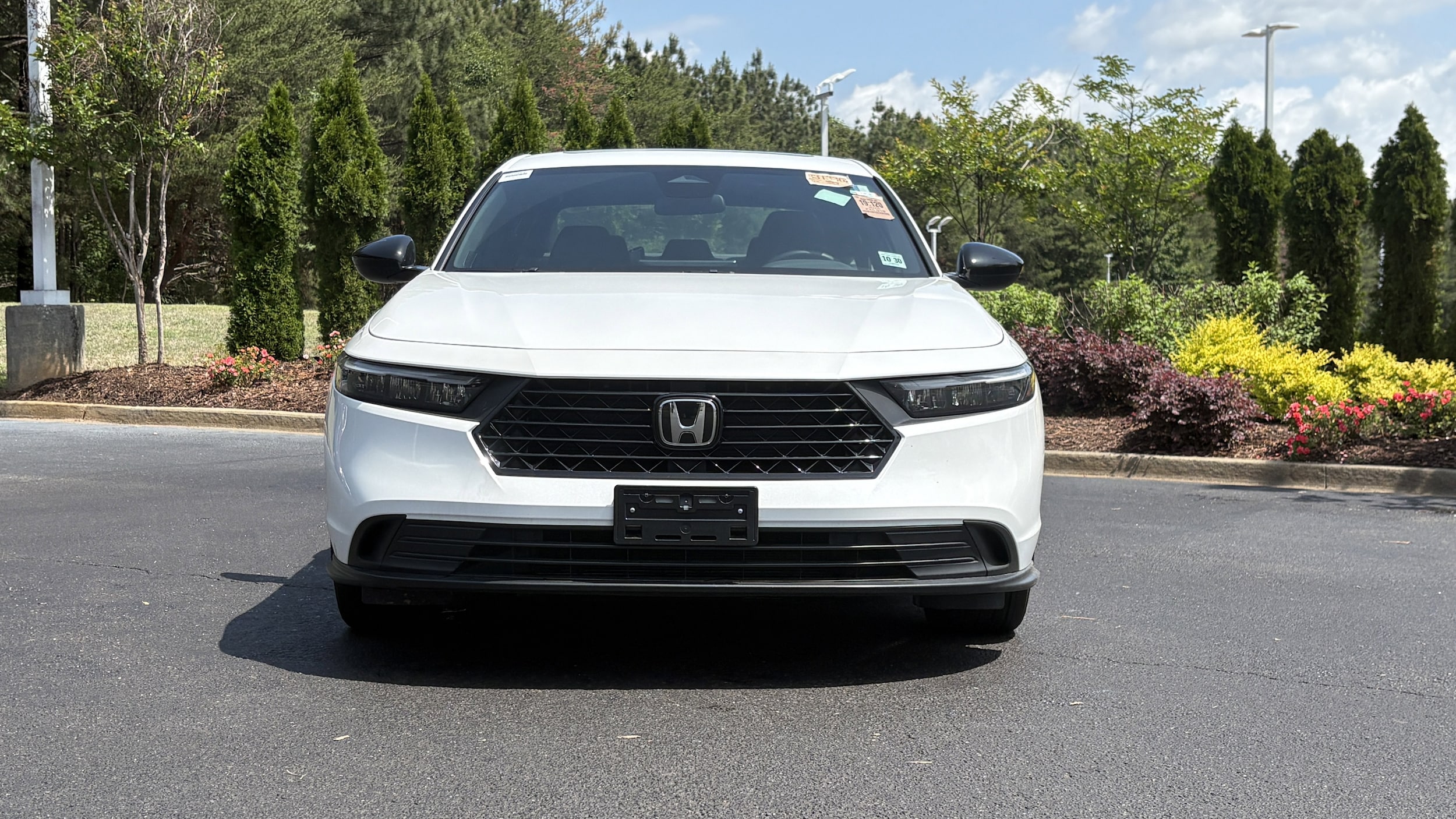 2025 Honda Accord Hybrid Sport Sedan photo 2