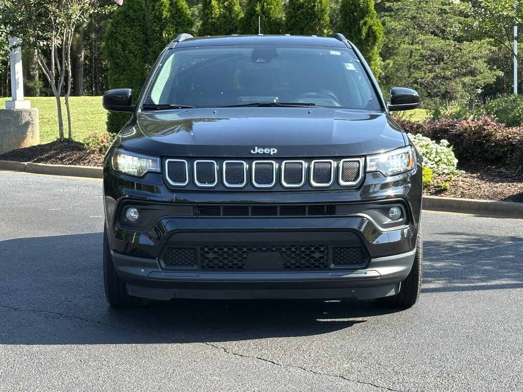 Used 2022 Jeep Compass Latitude FWD SUV
