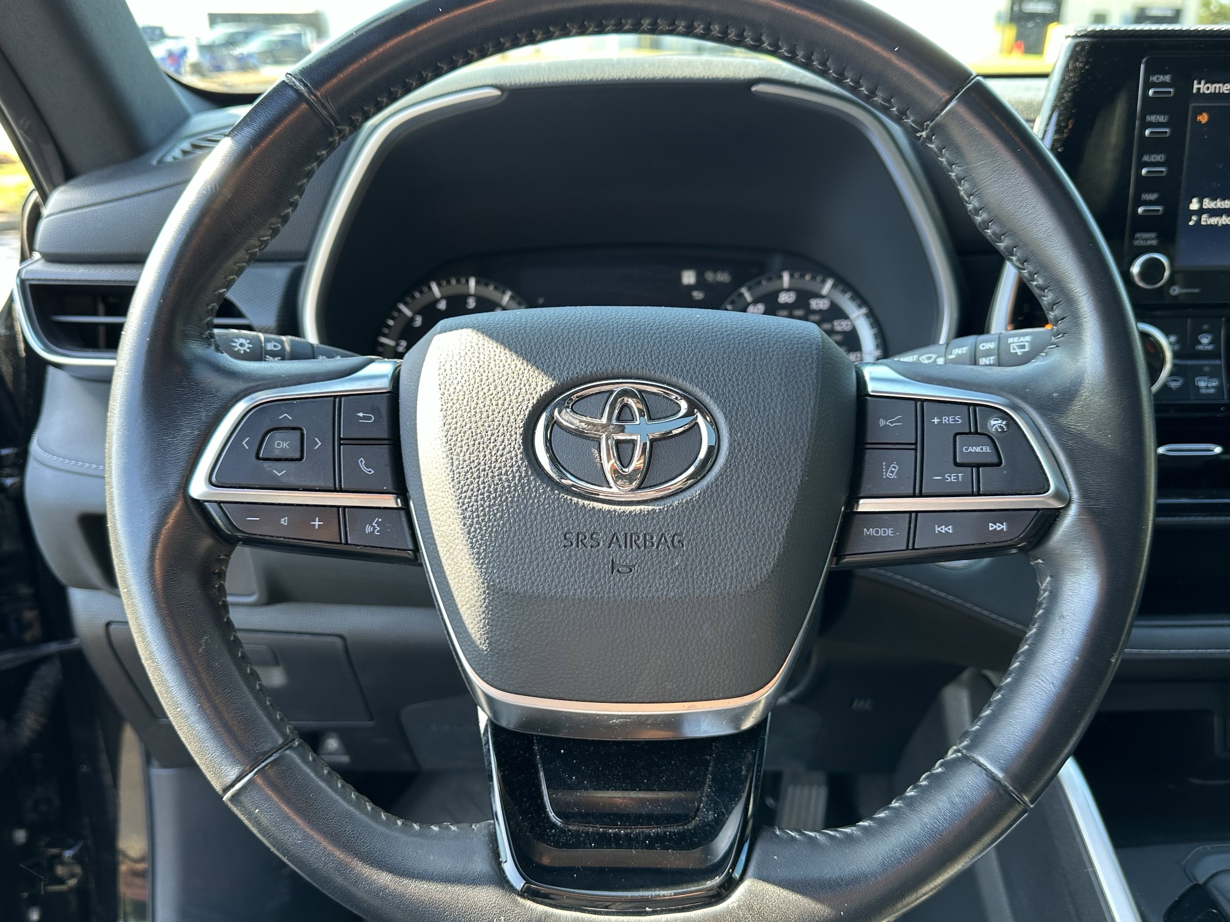 2021 Toyota Highlander XSE AWD photo 5