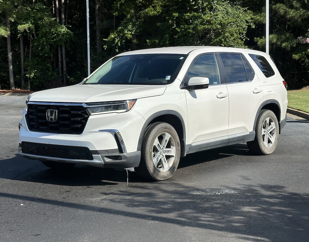 Certified 2023 Honda Pilot EX-L 8 Passenger 2WD SUV