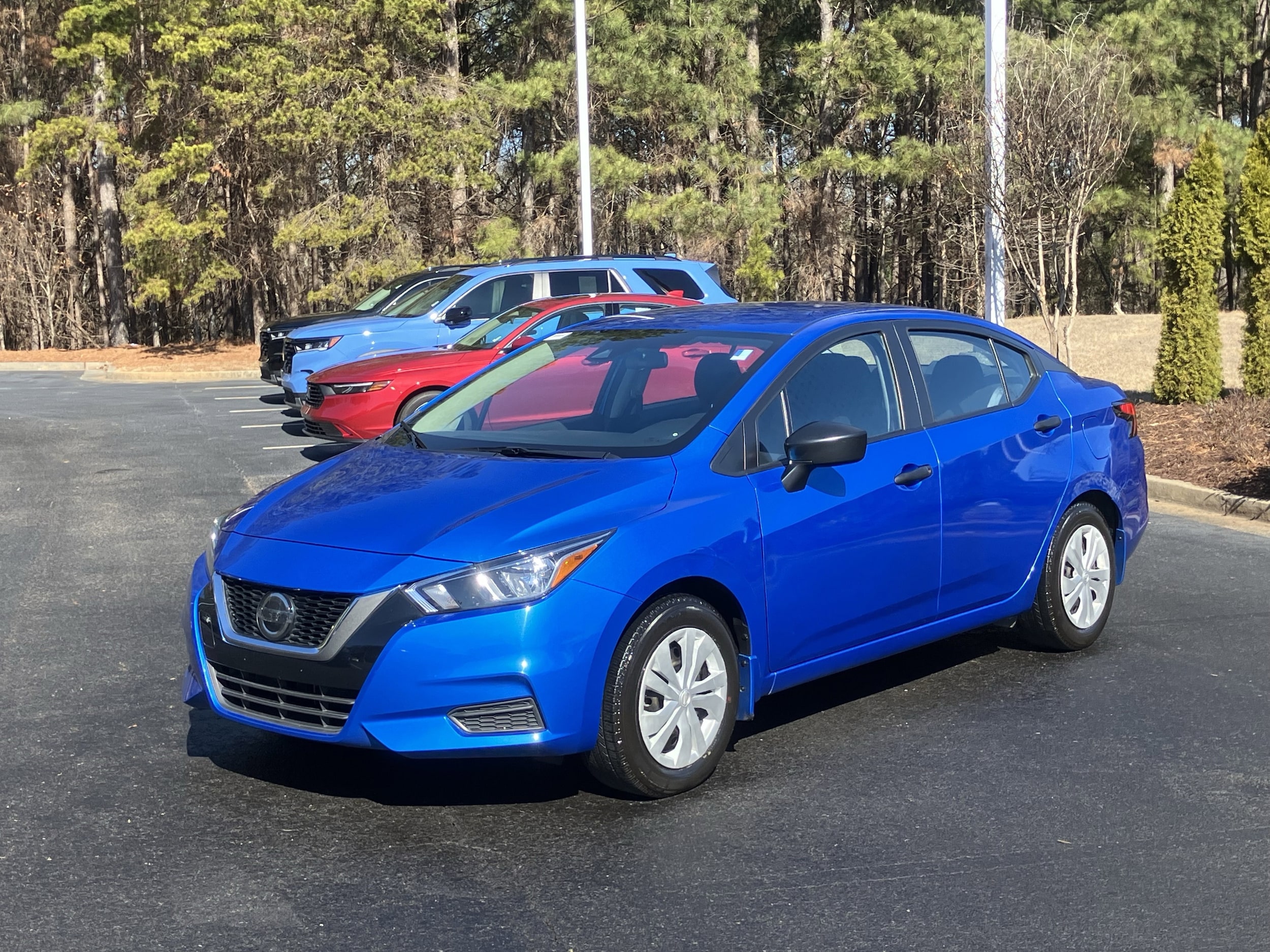 2022 Nissan Versa S Manual photo 5