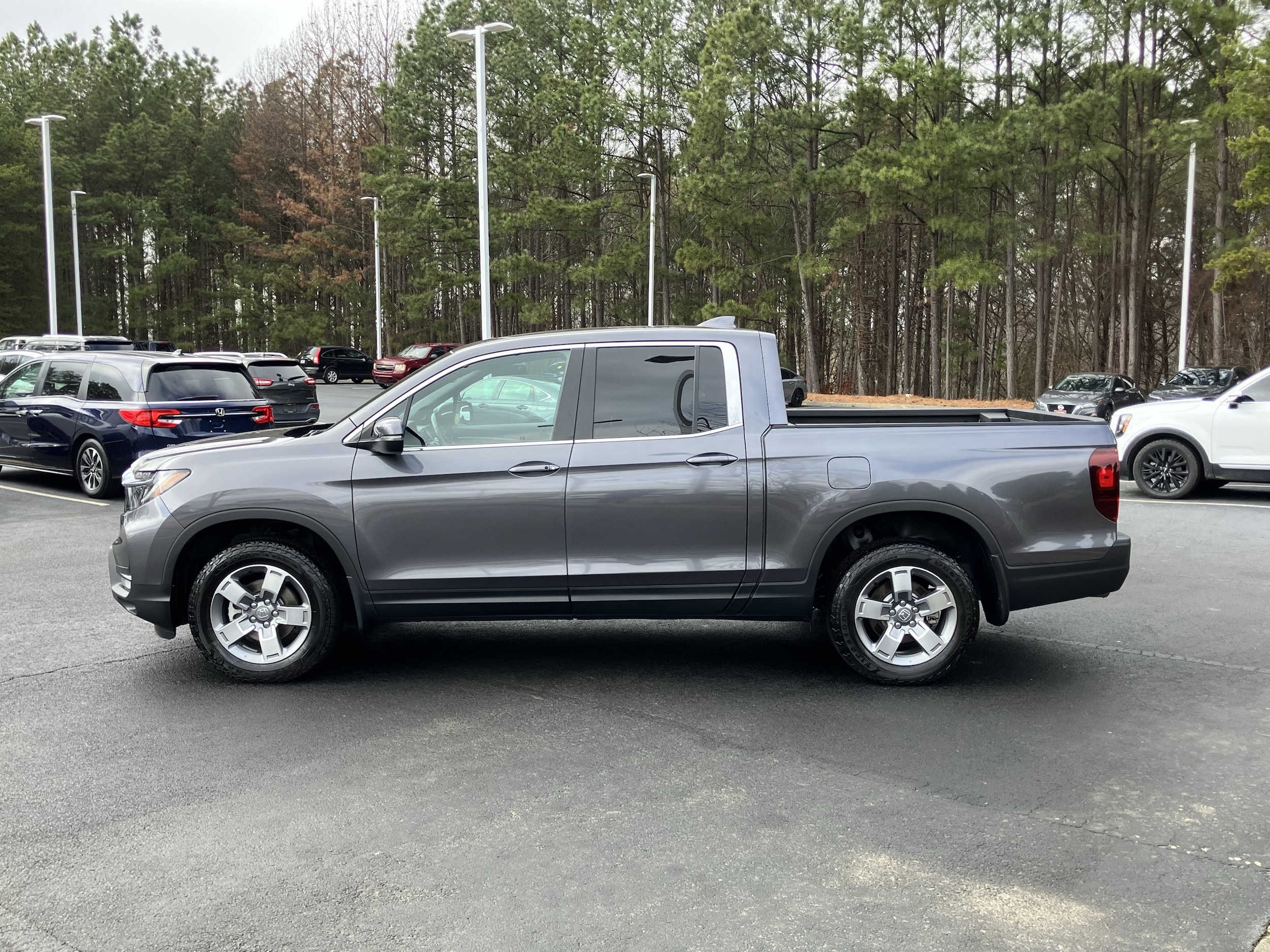 2025 Honda Ridgeline RTL AWD photo 6