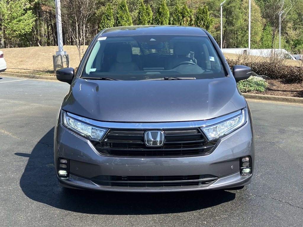 Certified 2023 Honda Odyssey Touring Auto Minivan