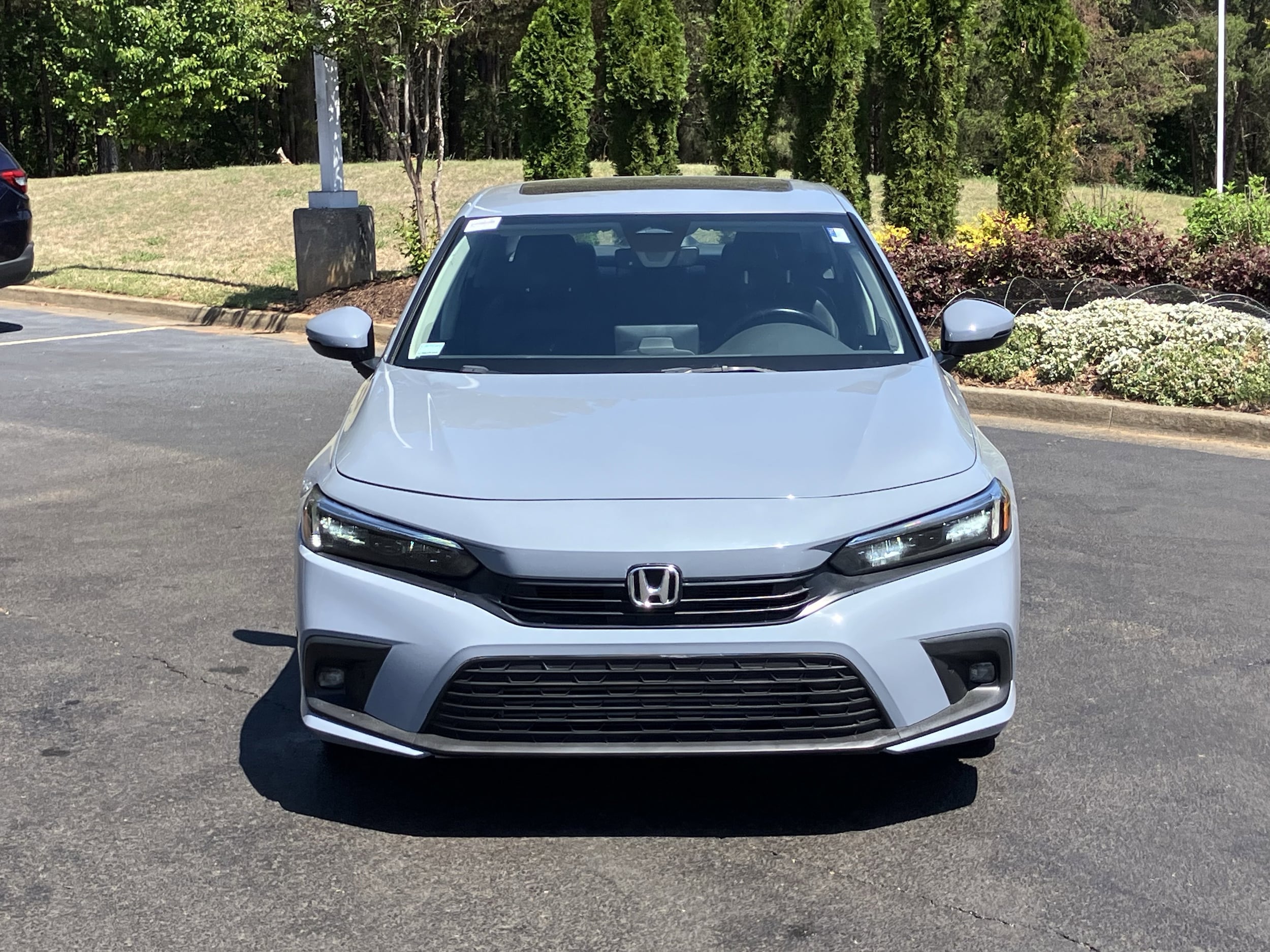 2023 Honda Civic Touring CVT photo 2