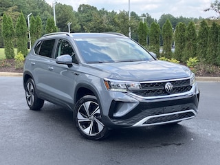 2024 Volkswagen Taos SE 4MOTION SUV