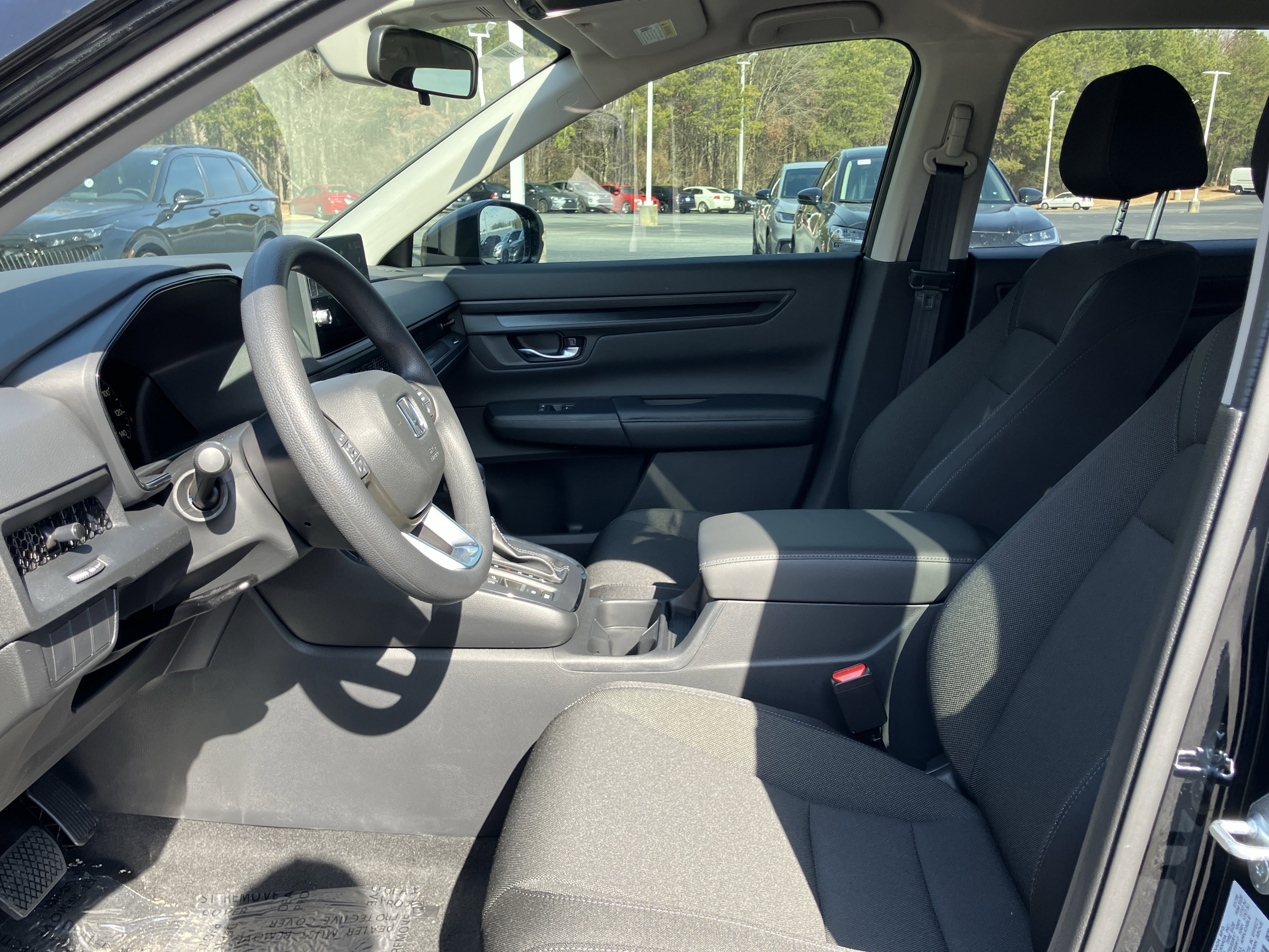 2026 Honda CR-V LX - Photo 15
