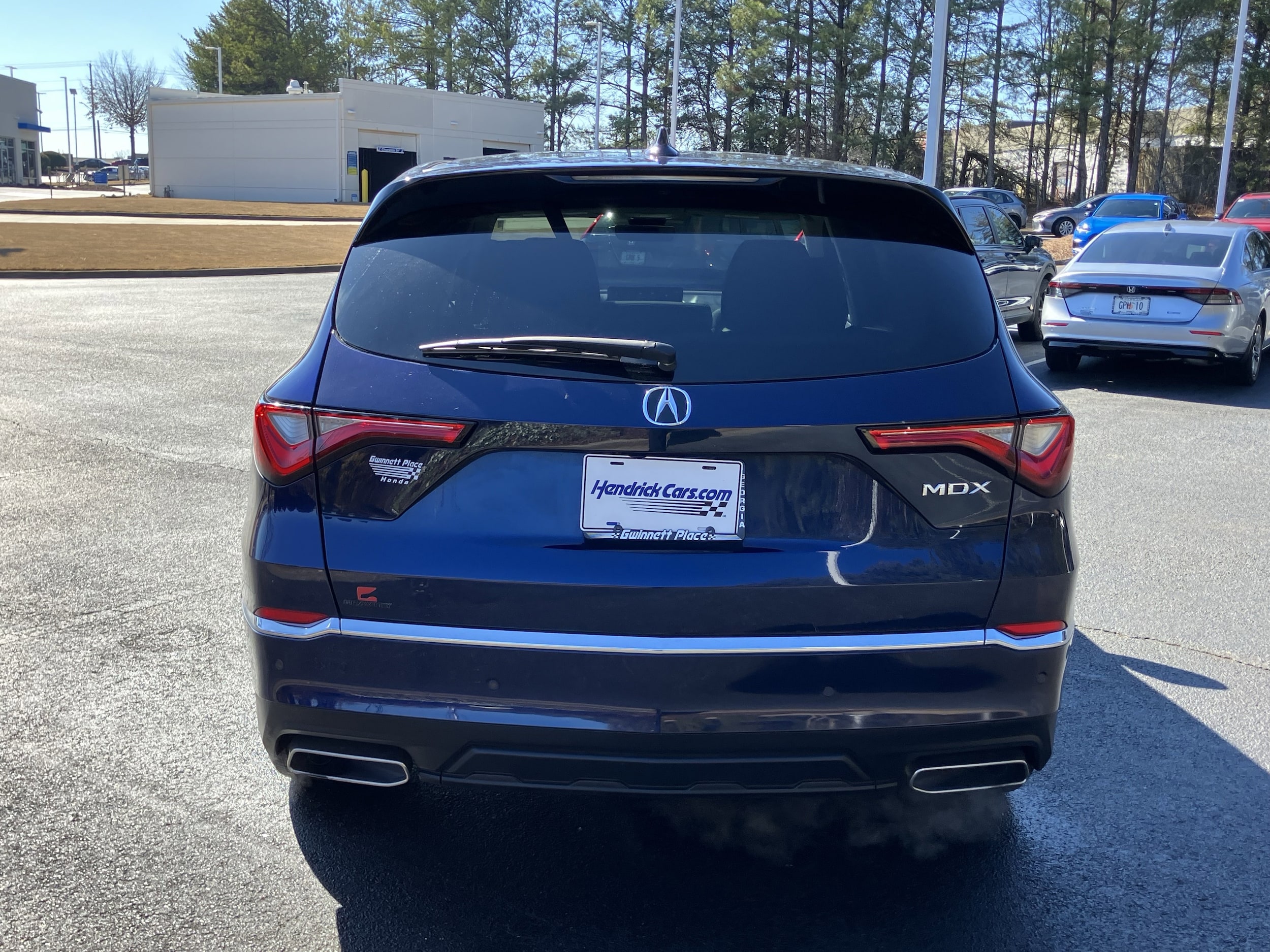 2023 Acura MDX FWD w/Technology Package photo 3