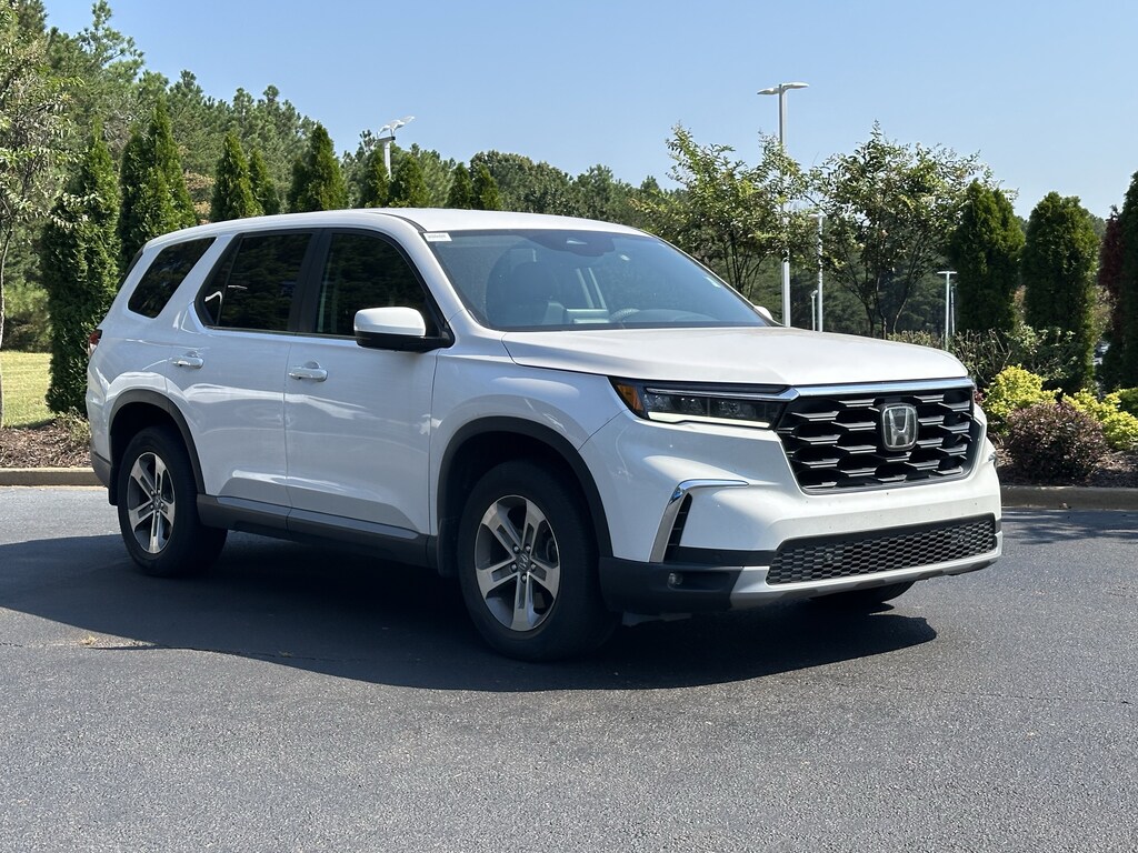 Certified 2024 Honda Pilot EX-L 7 Passenger 2WD SUV
