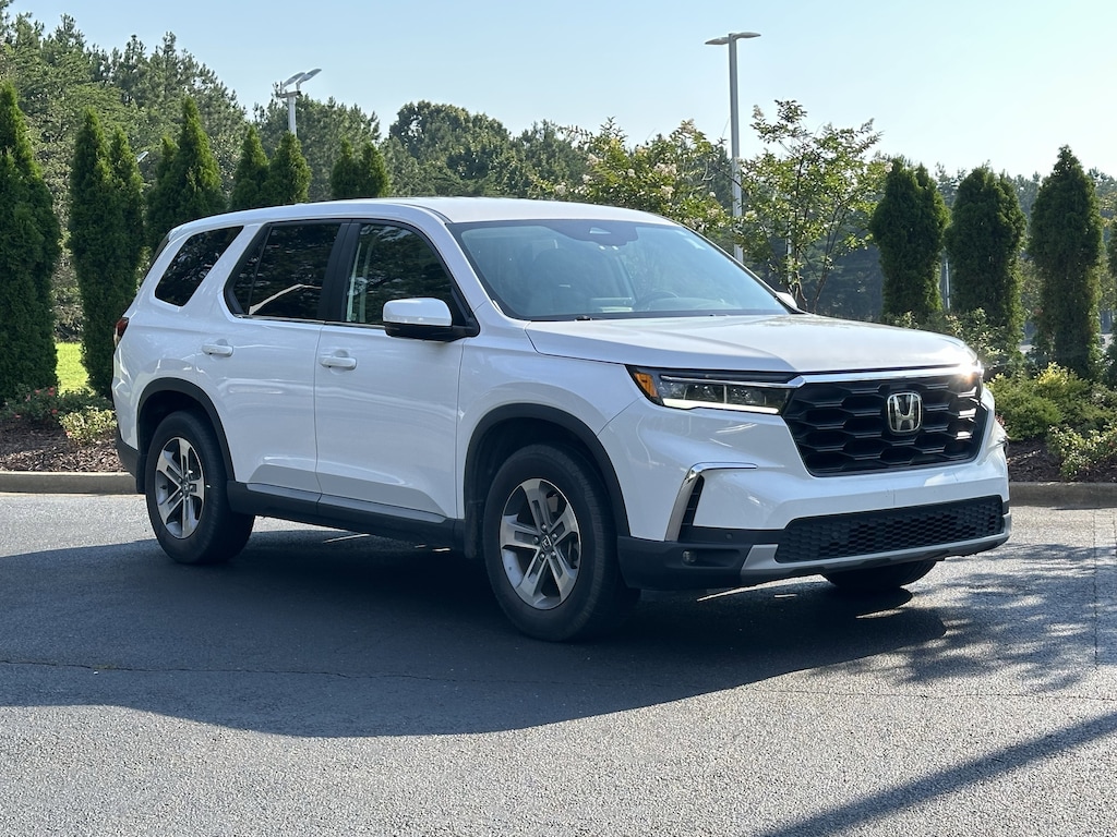 Used 2023 Honda Pilot EX-L 7 Passenger 2WD SUV