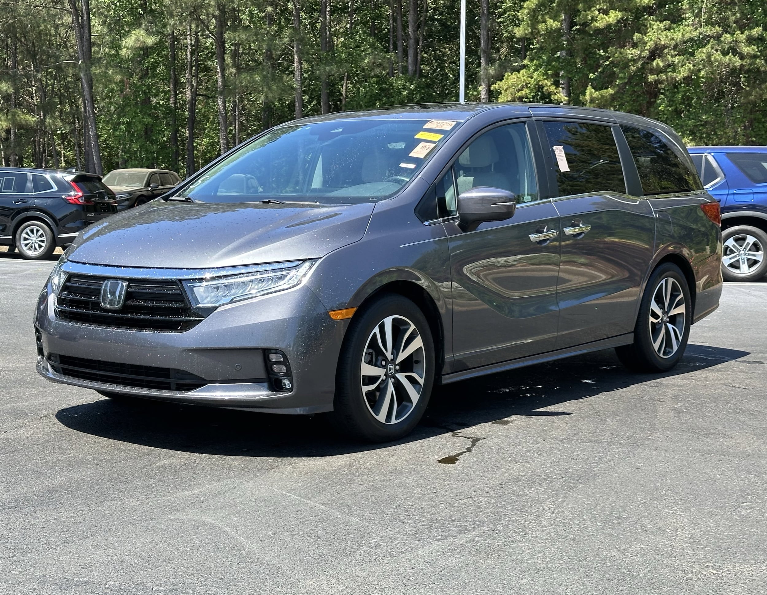 2023 Honda Odyssey Touring Auto photo 5