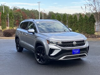 2024 Volkswagen Taos SE FWD SUV