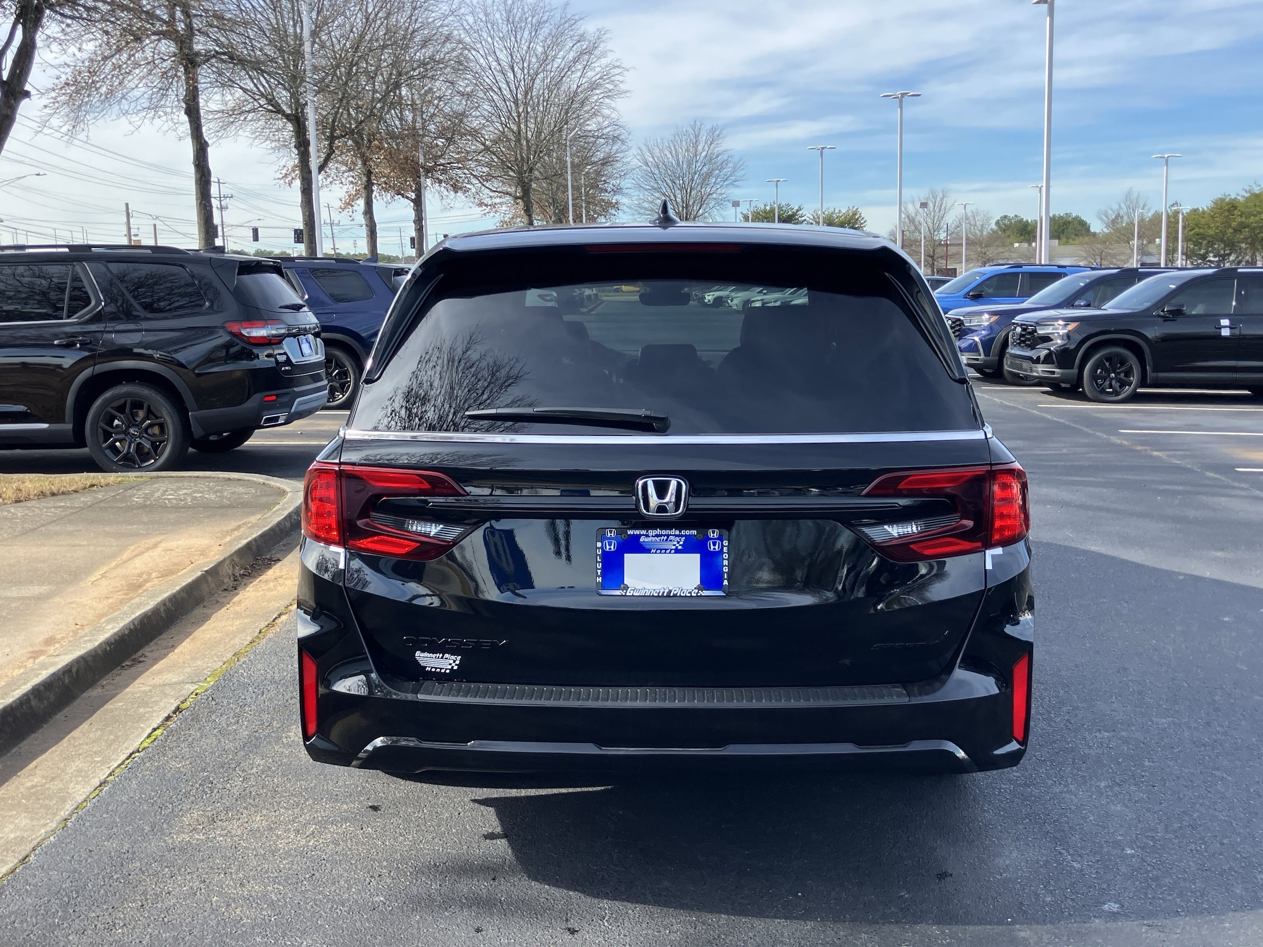 2026 Honda Odyssey Sport-L Auto photo 3