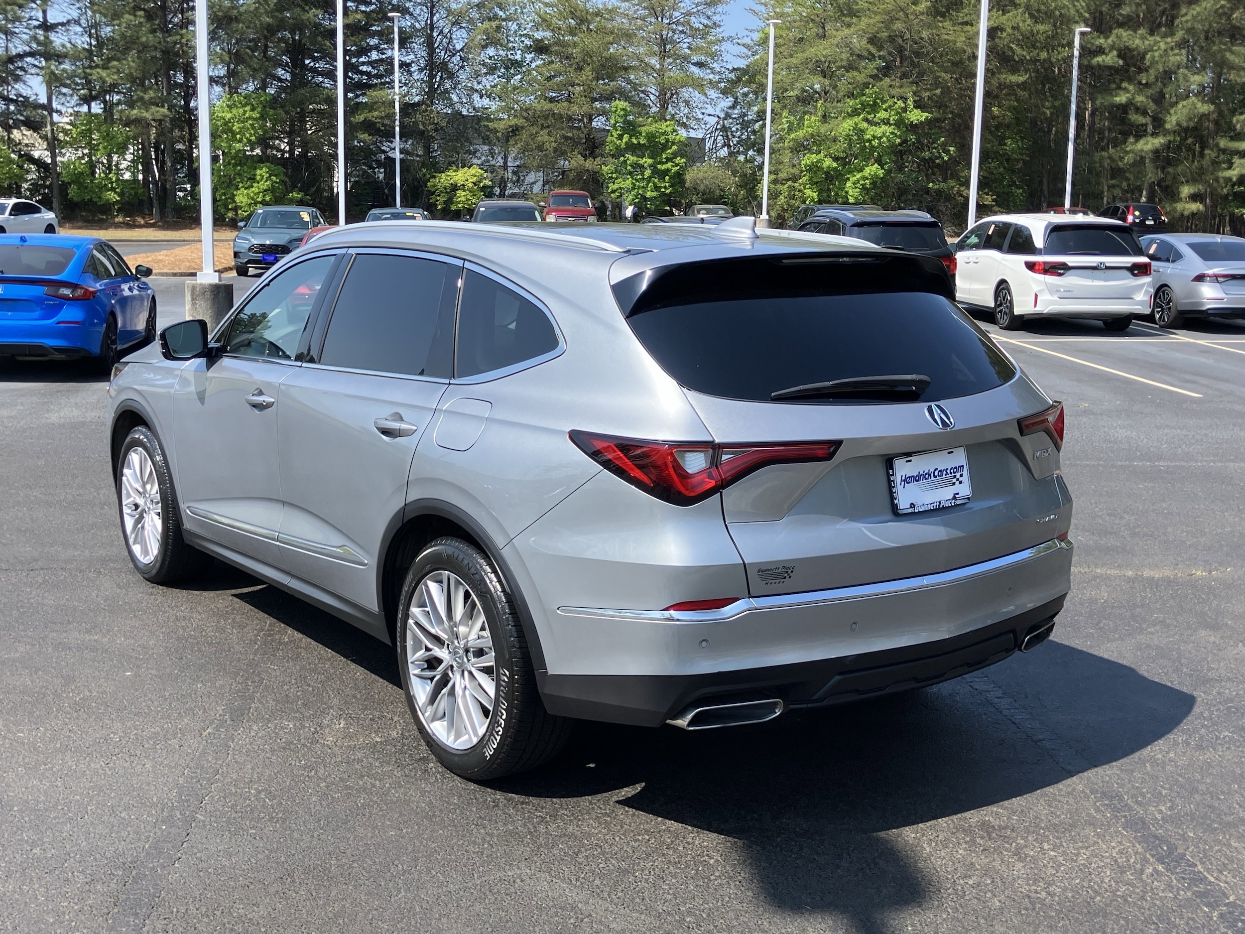 2023 Acura MDX SH-AWD w/Advance Package photo 6