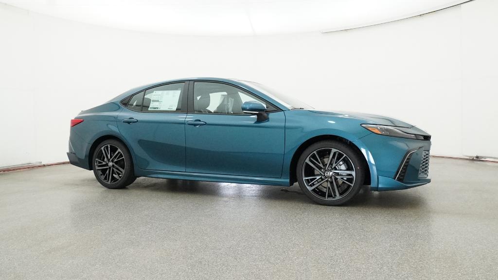 2025 Toyota Camry XSE photo 2