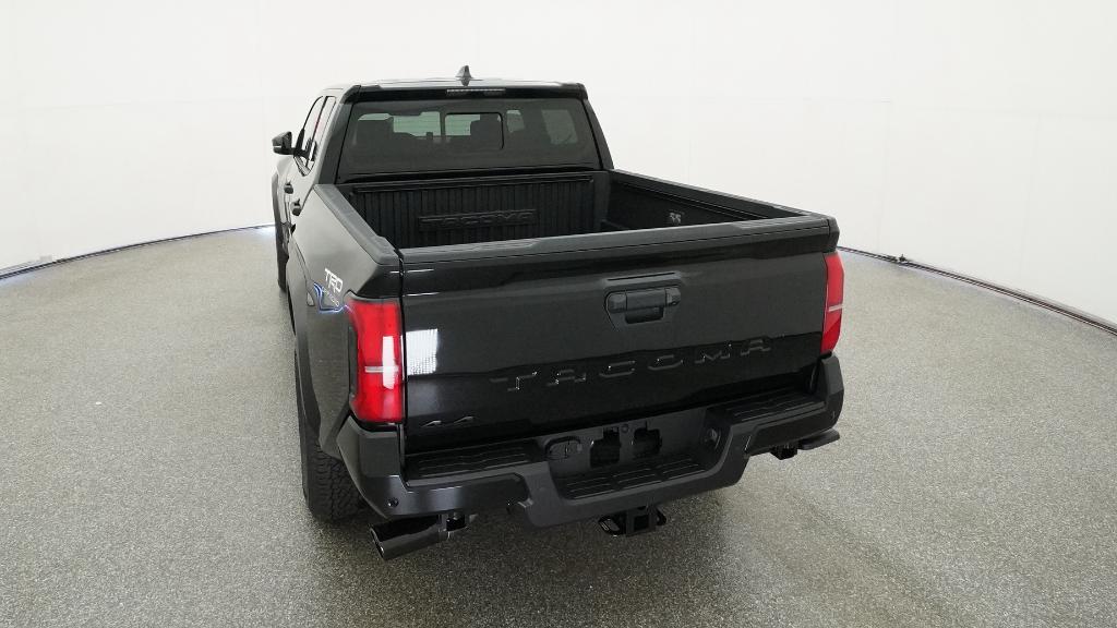 2025 Toyota Tacoma TRD Off-Road 4x4 Double Cab photo 2