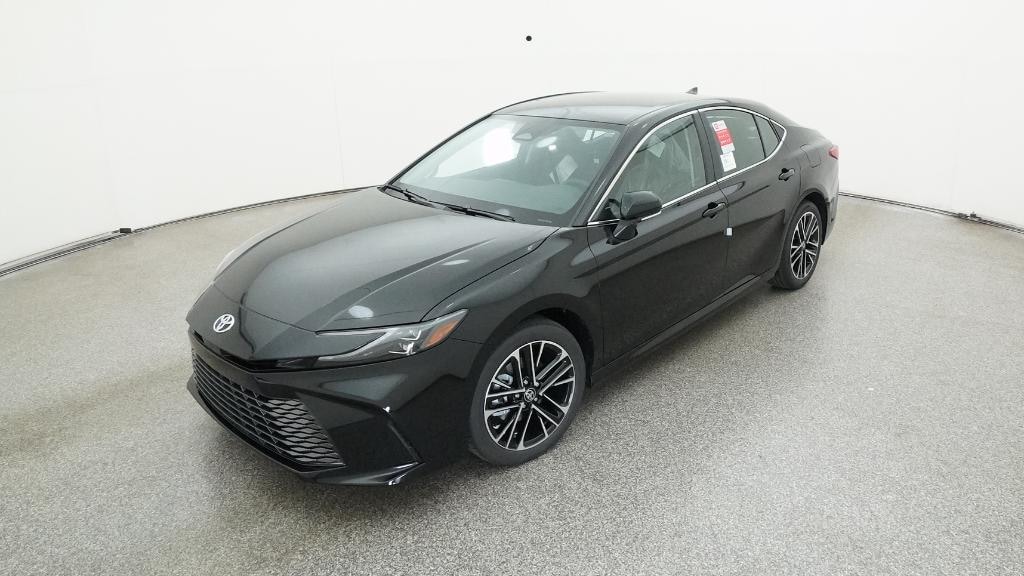 Used 2025 Toyota Camry XLE Sedan