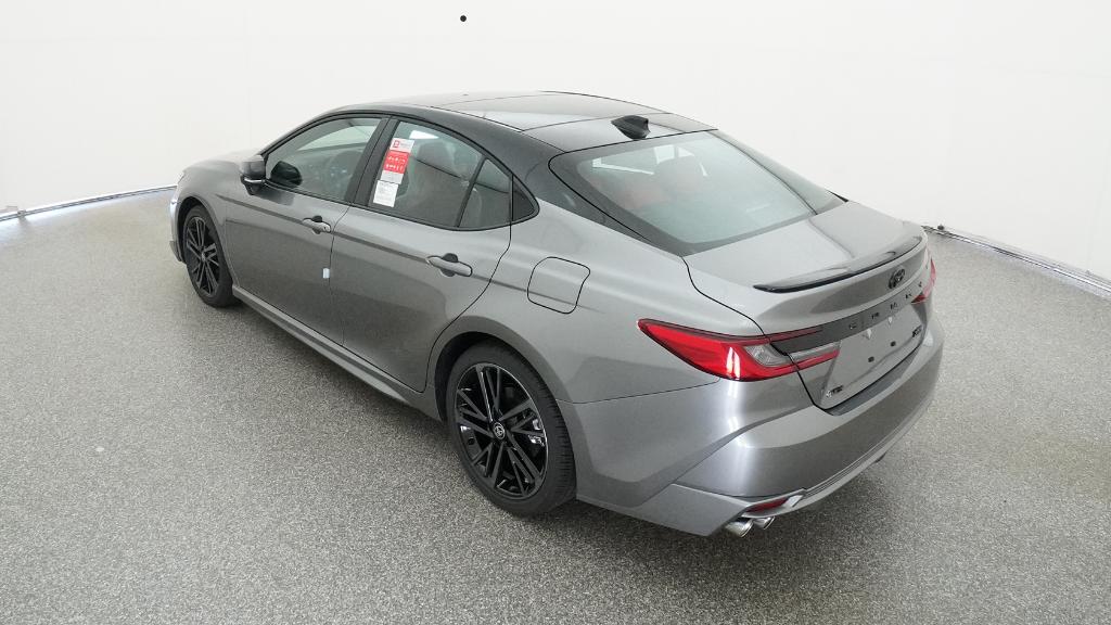 2025 Toyota Camry XSE photo 17