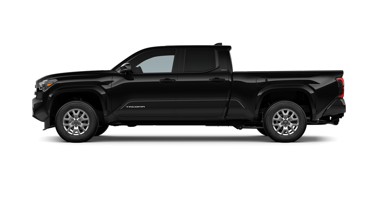 2025 Toyota Tacoma SR5 photo 4
