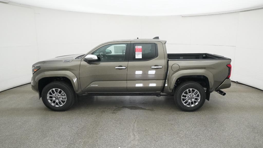 2025 Toyota Tacoma Limited photo 4