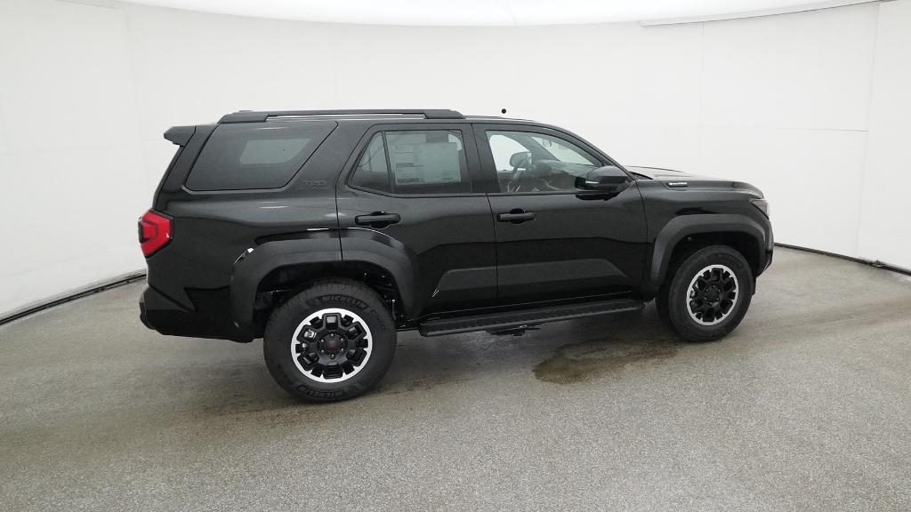 2025 Toyota 4Runner Off-Road 4WD TRD photo 3
