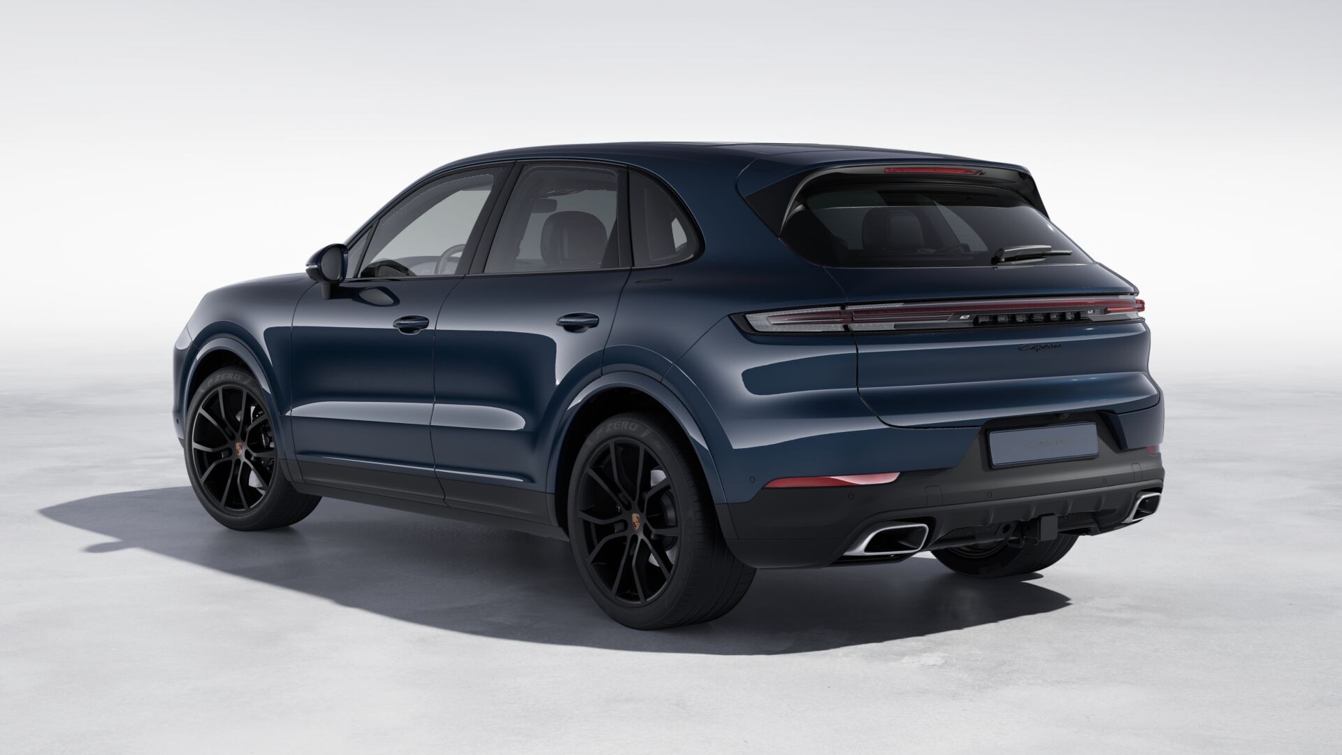 2025 Porsche Cayenne photo 3