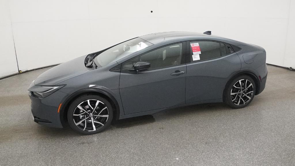 2026 Toyota Prius Plug-in Hybrid XSE photo 30