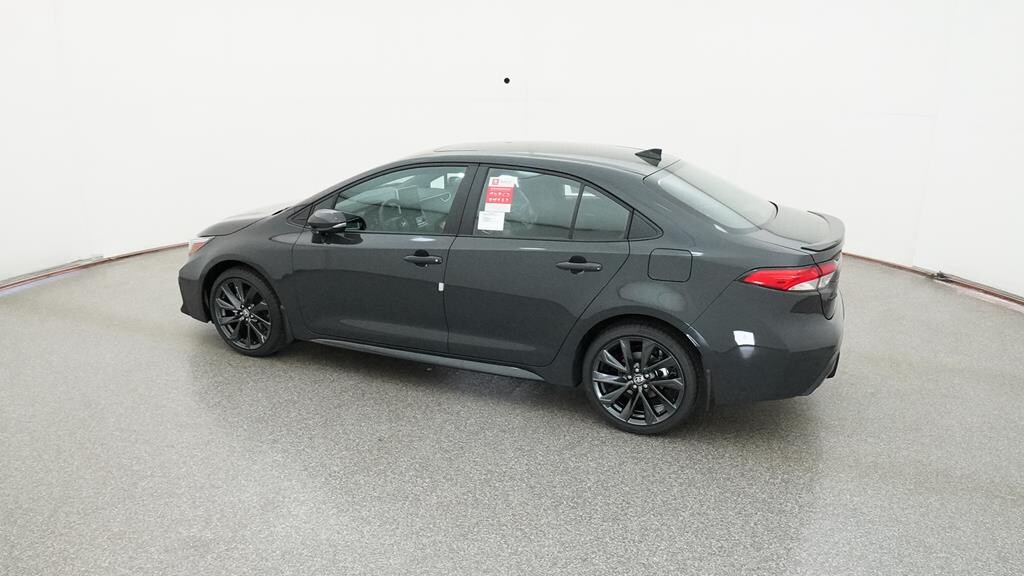 Used 2025 Toyota Corolla SE Sedan