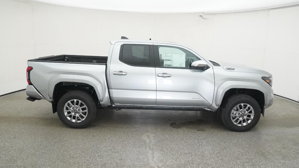 2025 Toyota Tacoma Limited - Photo 40