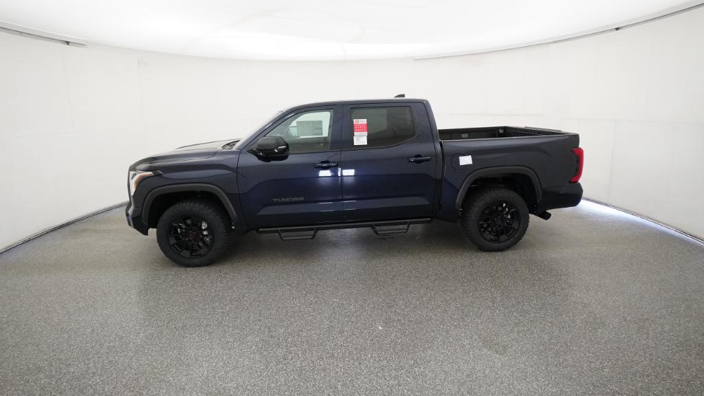 2026 Toyota Tundra SR5 CrewMax photo 2