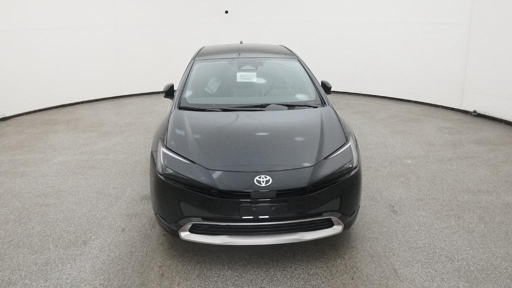 2026 Toyota Prius Plug-in Hybrid XSE photo 3