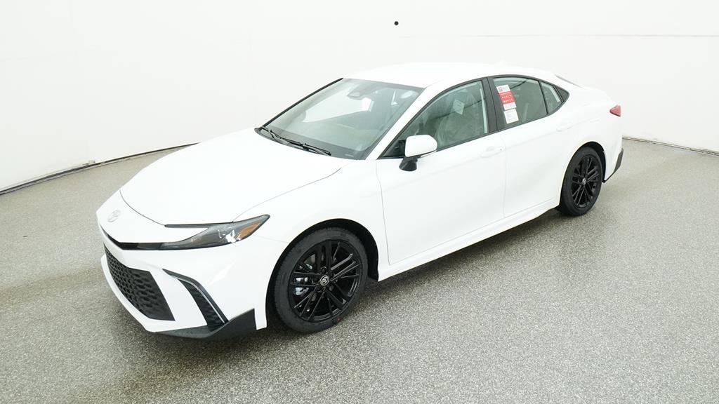 2025 Toyota Camry SE photo 2